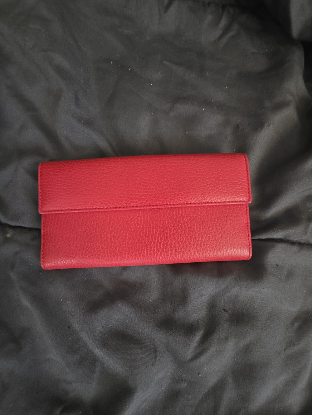 AUTHENTIC Gucci Red Leather Continental Wallet - Picture 4 of 8